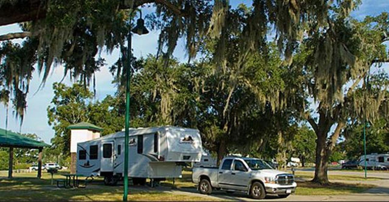 Hollywood Casino Gulf Coast Hotel Bay St. Louis Bagian luar foto