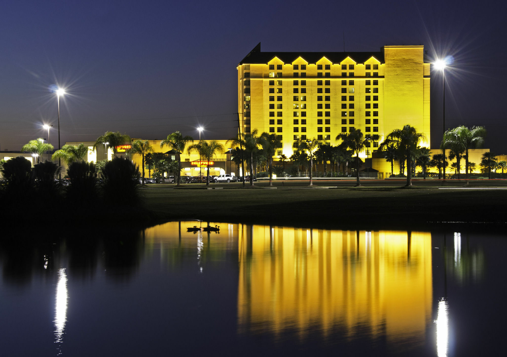 Hollywood Casino Gulf Coast Hotel Bay St. Louis Bagian luar foto